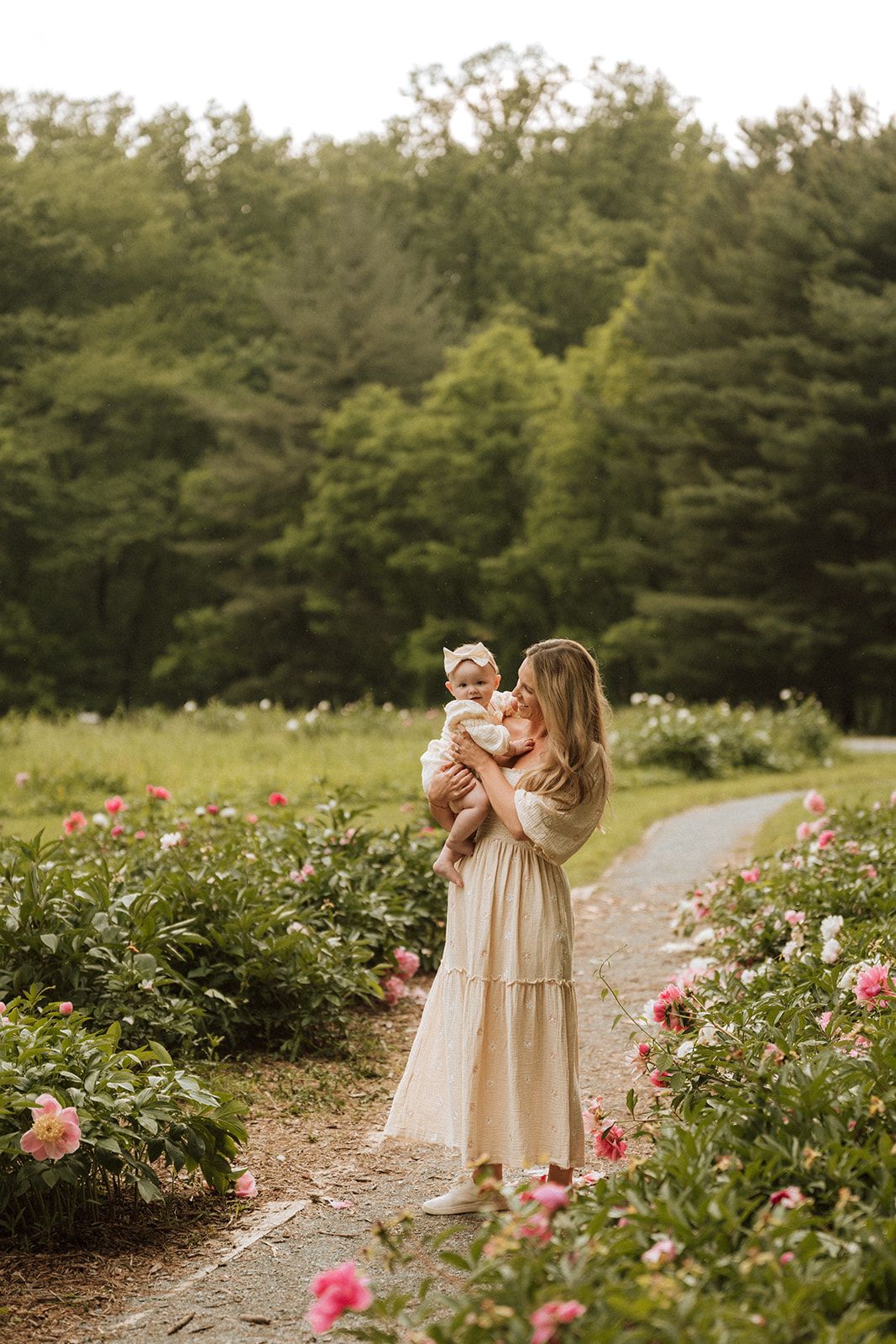 PEONY GARDEN MINI SESSION